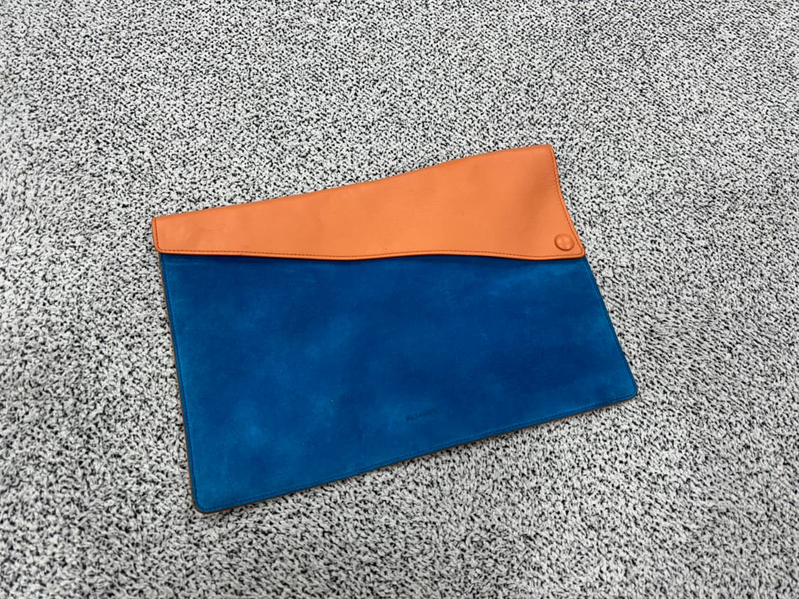 질샌더 레더 크런치백 상품이미지1