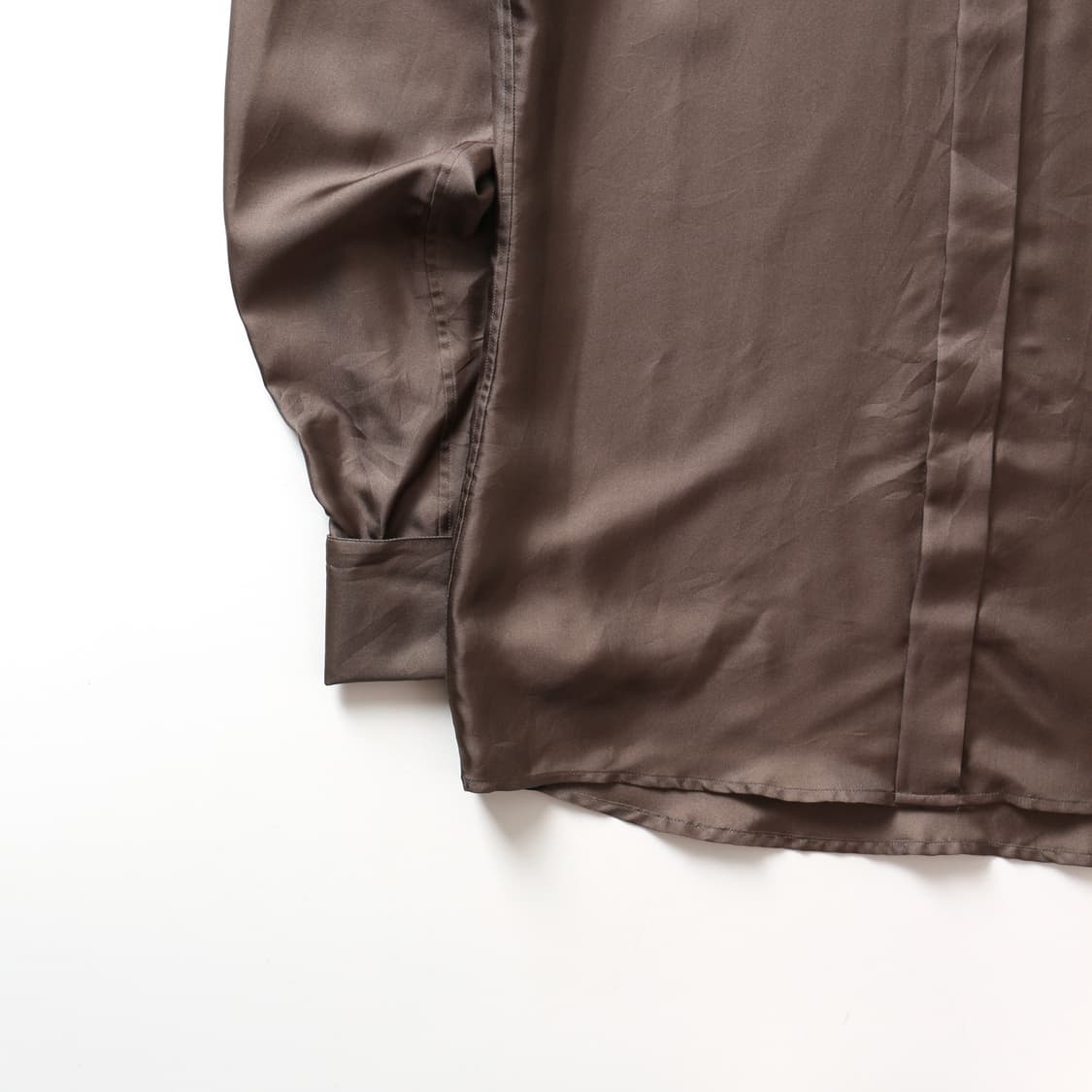 루이비통 히든버튼 실크 셔츠 상품이미지4