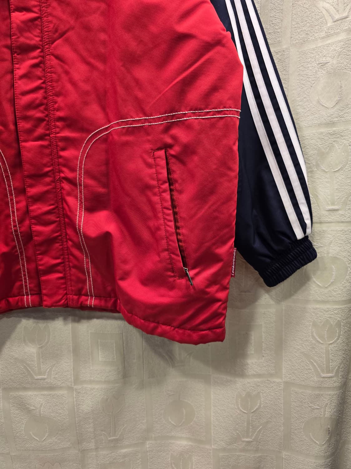 아디다스 올드스쿨 빅로고 누빔 점퍼  75 사이즈 상품이미지4