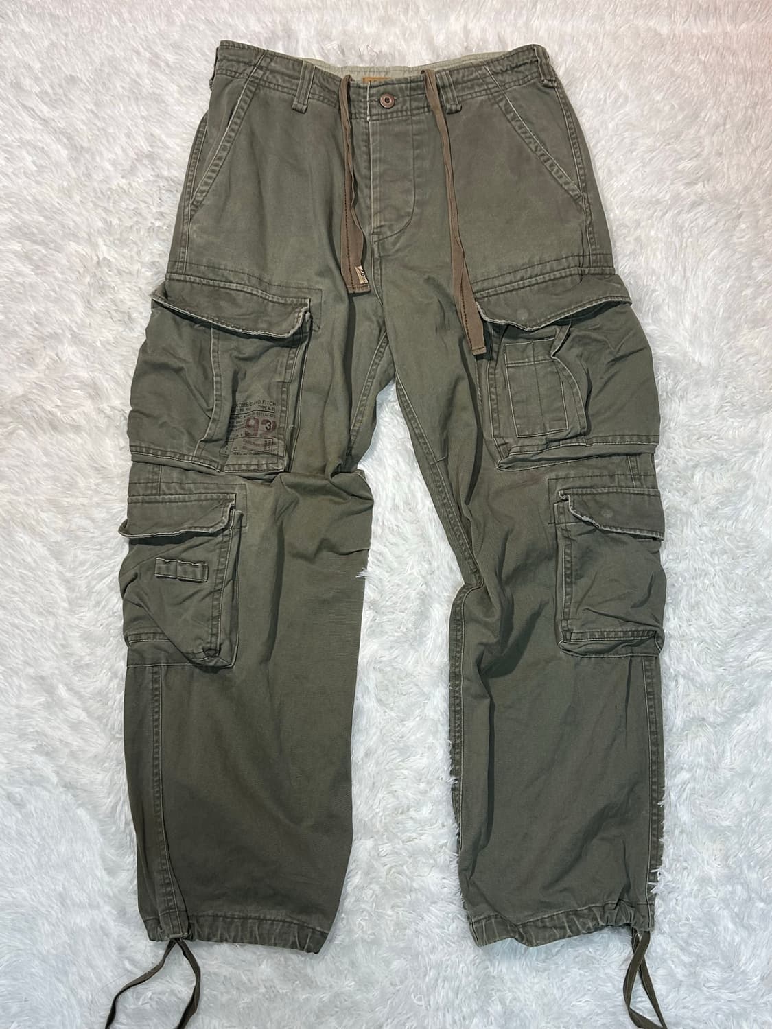 Abercrombie y2k multi cargo pants 상품이미지1