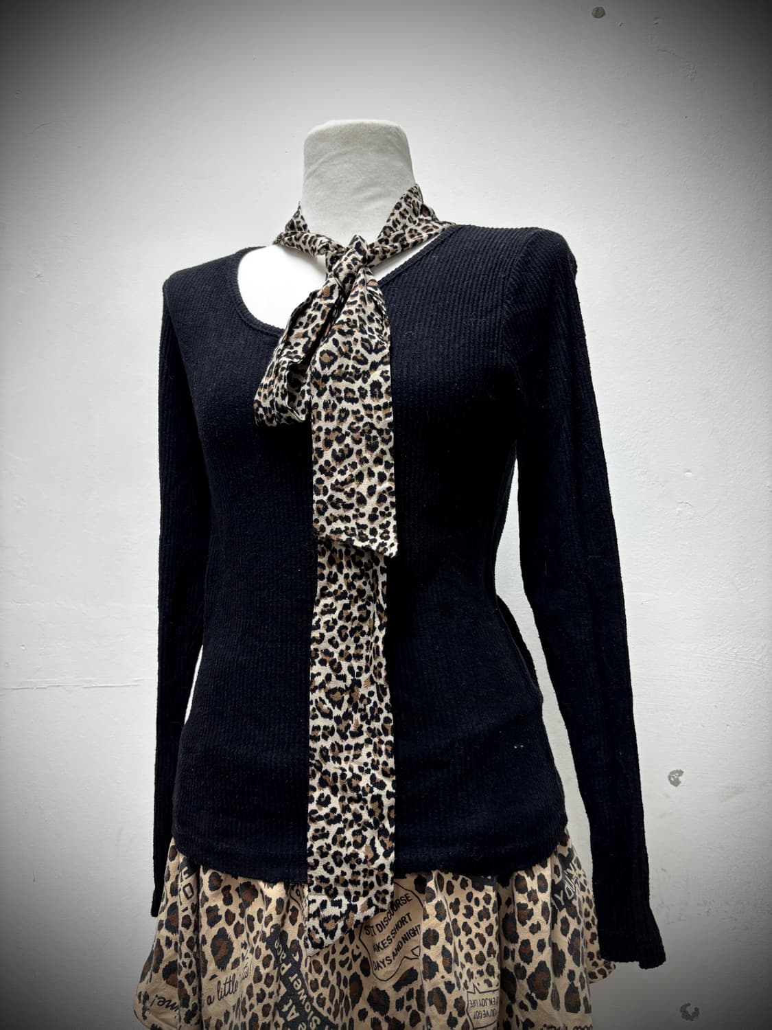[GAL&Kitsch] Leopard Detail Black Slim F 상품이미지3