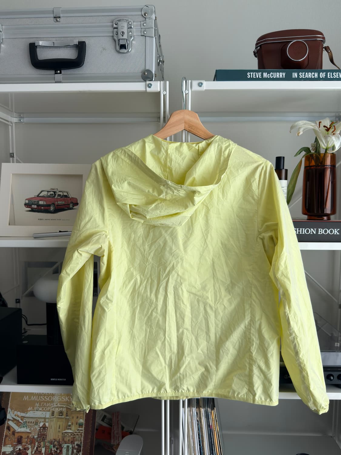 유니클로 포켓터블 후드 자켓 (라이트 옐로우 / UV) 상품이미지3