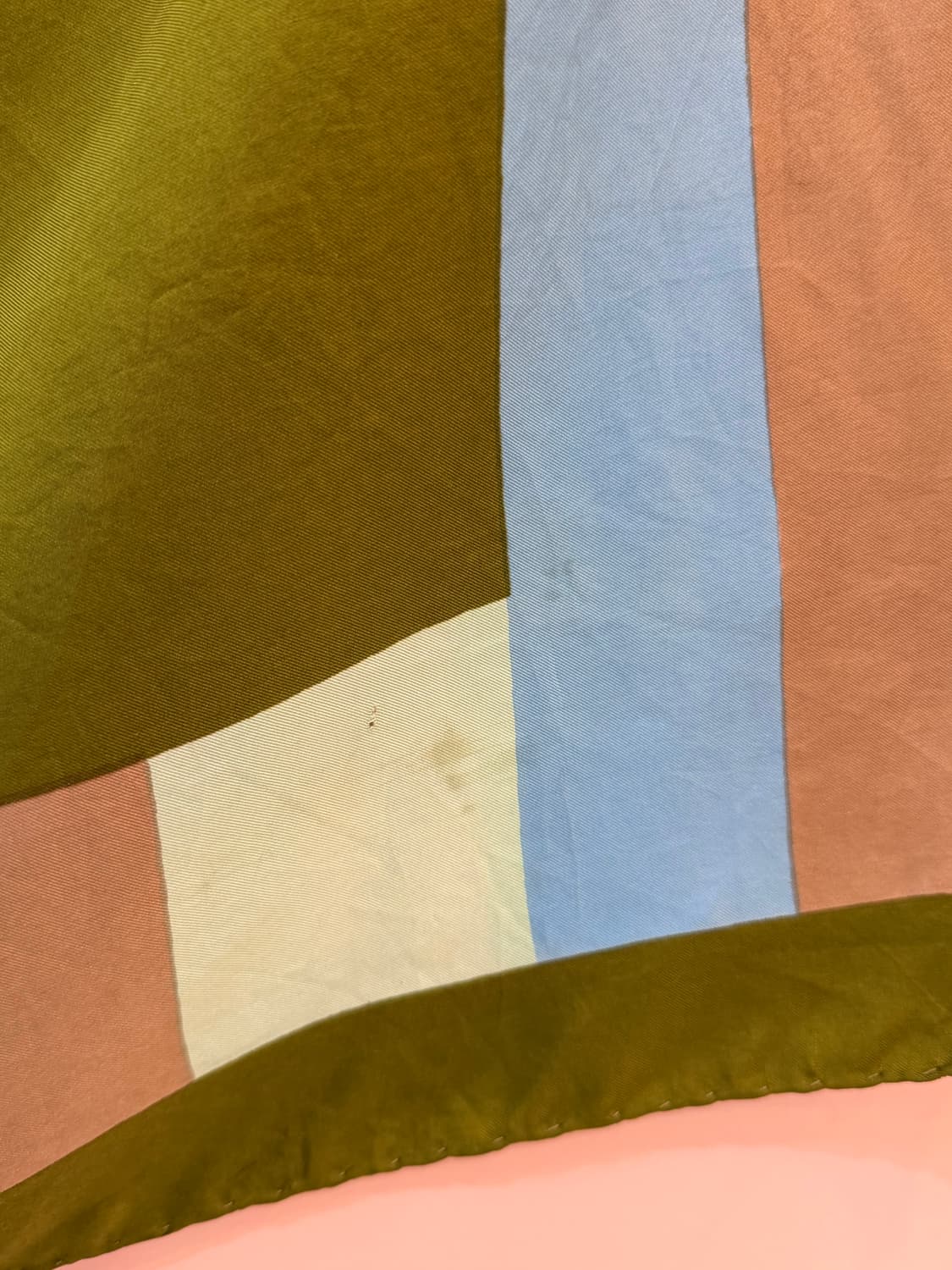 빈티지 그래픽 카키 스카프 상품이미지7