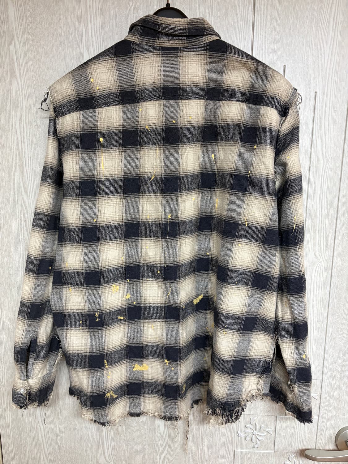 XL) R13 슈레드 심 옴브레셔츠 24시즌 상품이미지2