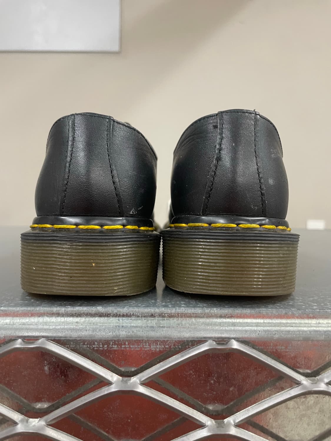 닥터마틴 1461 3홀 블랙 uk3 상품이미지3