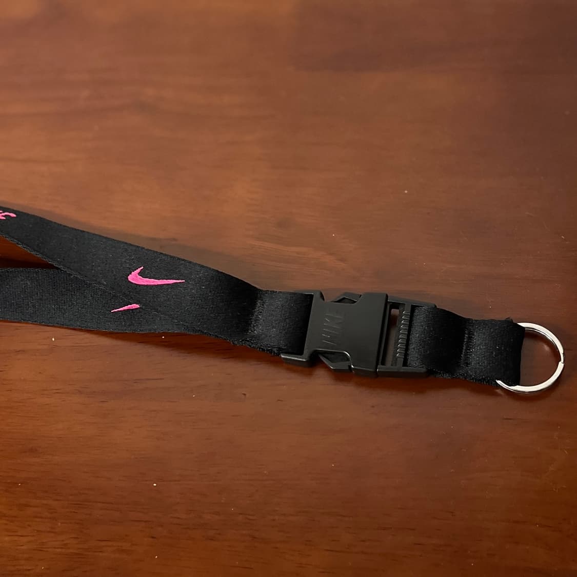 NIKE lanyard ( BLACK PINK ) 상품이미지5