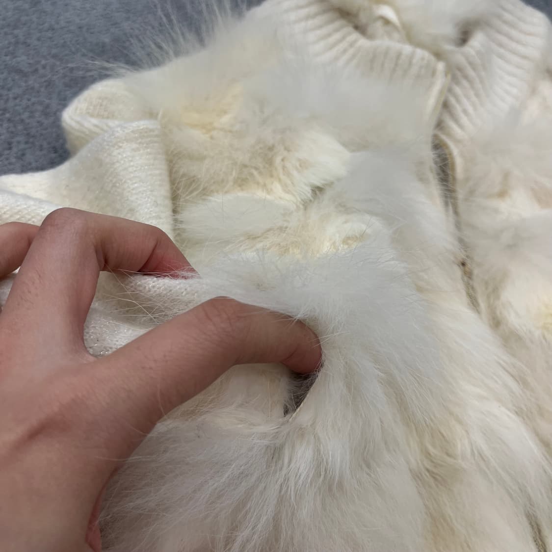 90 르꼬끄 아이보리 퍼 니트 집업 상품이미지5