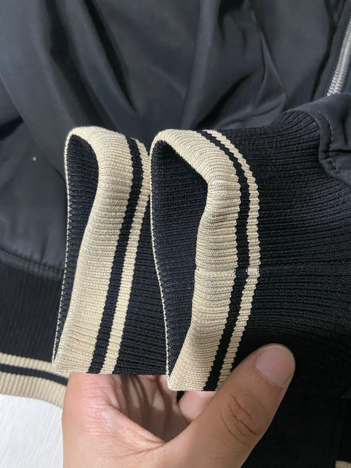 [L] 24SS 드리스 반 노튼 백지퍼 봄버 블랙 상품이미지6