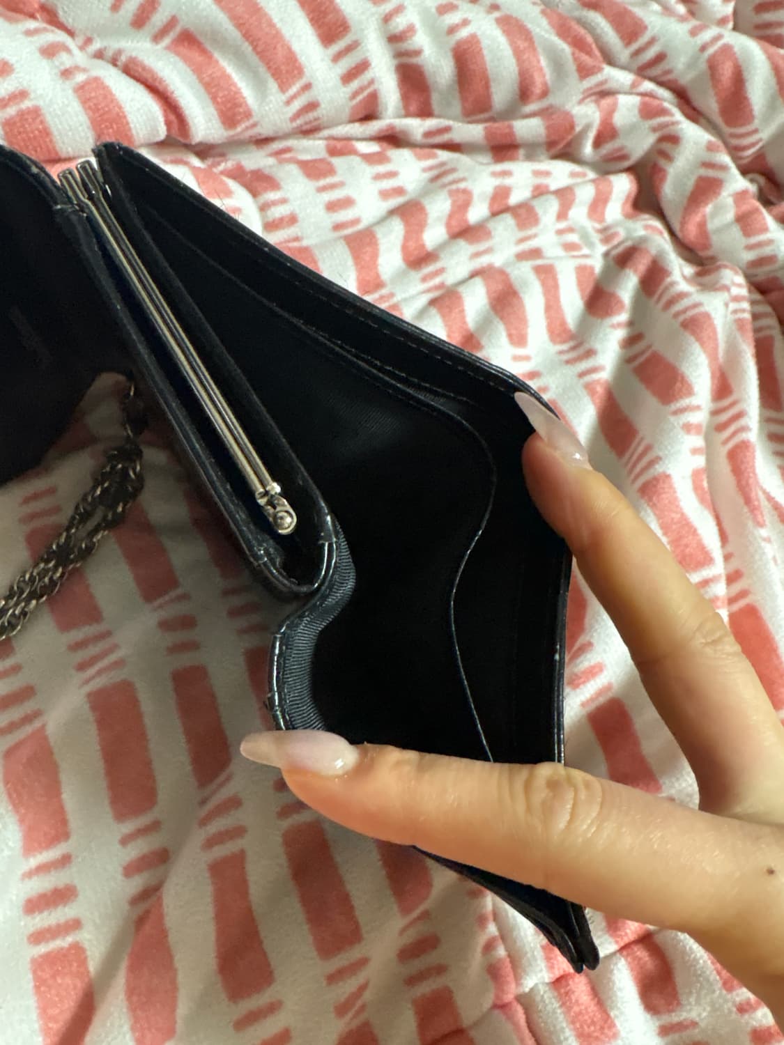 Pinky&Dianne 핑키앤다이안 블랙 송치 큐빅 반지갑 갸루 상품이미지3