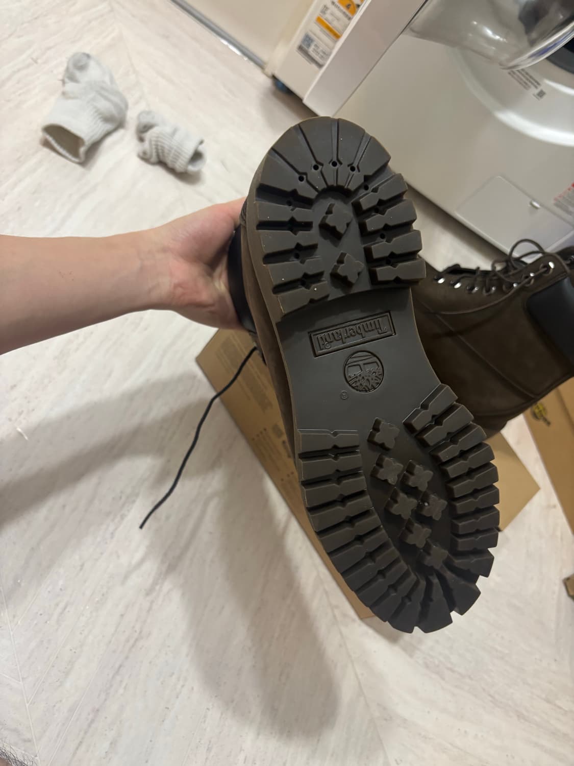 팀버랜드 6인치 다크브라운 260 새상품 상품이미지2