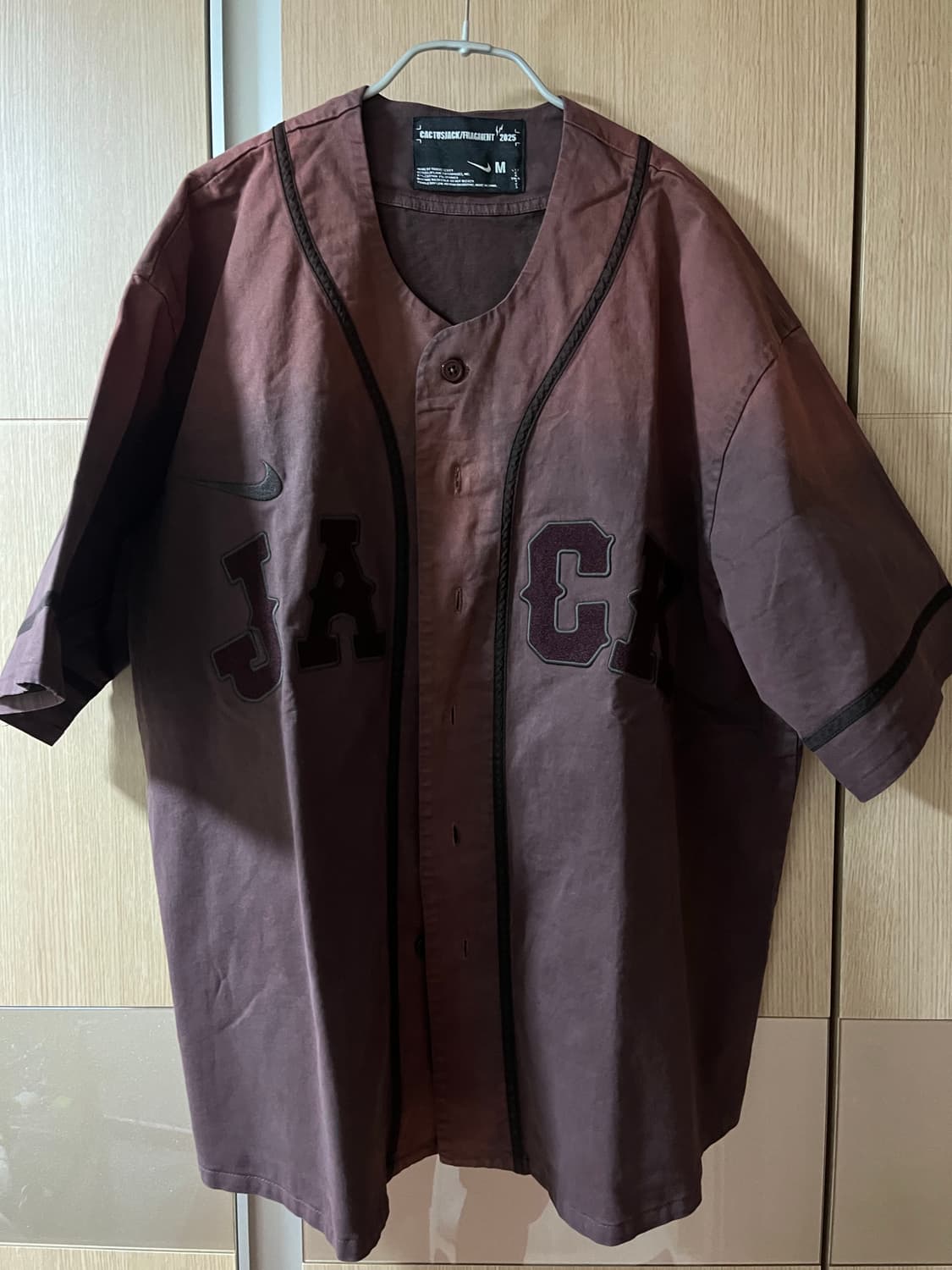 트래비스 스캇 캑터스 잭 × 프라그먼트 × 나이키 도쿄 잭 레트로 베이스 상품이미지2