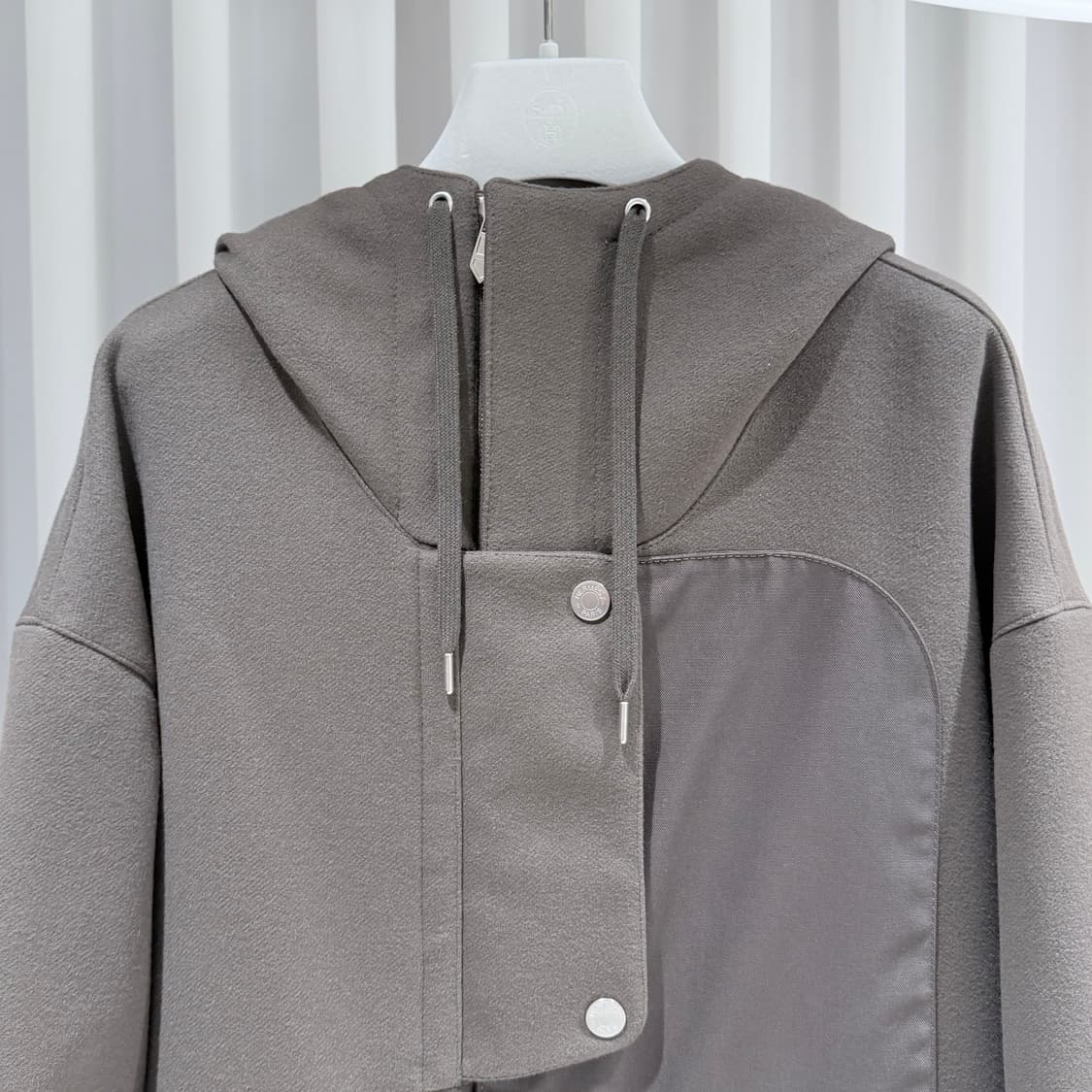 (A+/50) / 에르메스 나일론 후드 집업 자켓 카키 브라운 상품이미지4