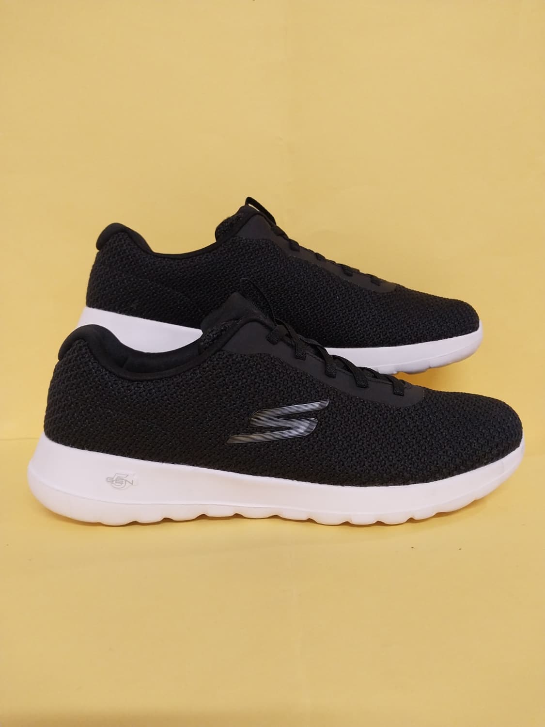 여성 스케쳐스 조이 아웬 블랙 스니커즈, 운동화 (265) 상품이미지3