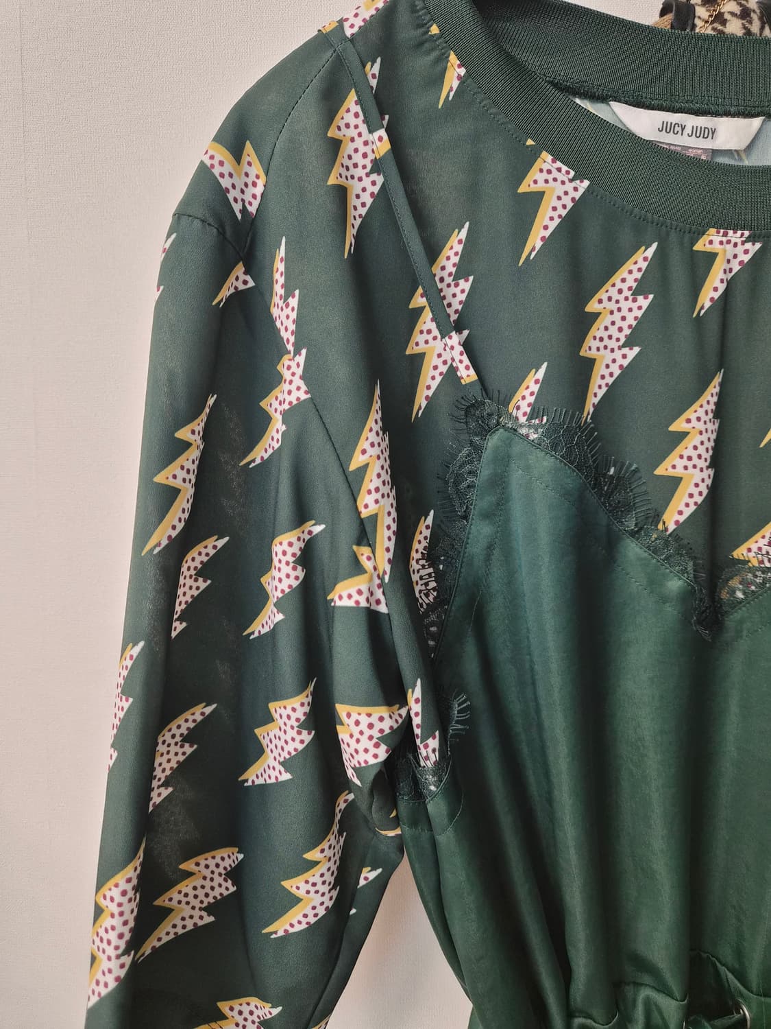 쥬시쥬디 번개프린트레이어드형원피스 상품이미지2