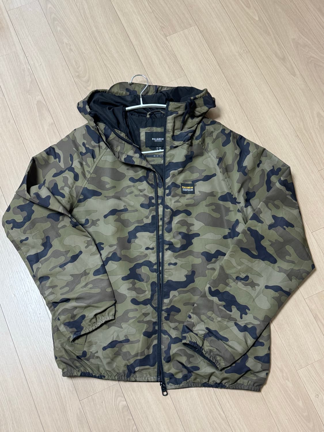 풀앤베어 카모 바람막이 s 상품이미지1