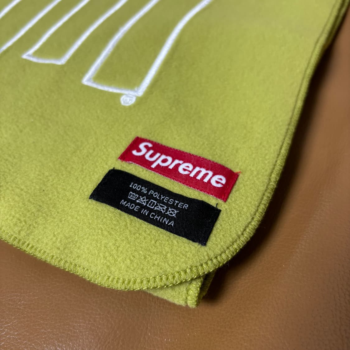 Supreme 슈프림 폴라텍 라임 로고 머플러 목도리 (Lime) 상품이미지2