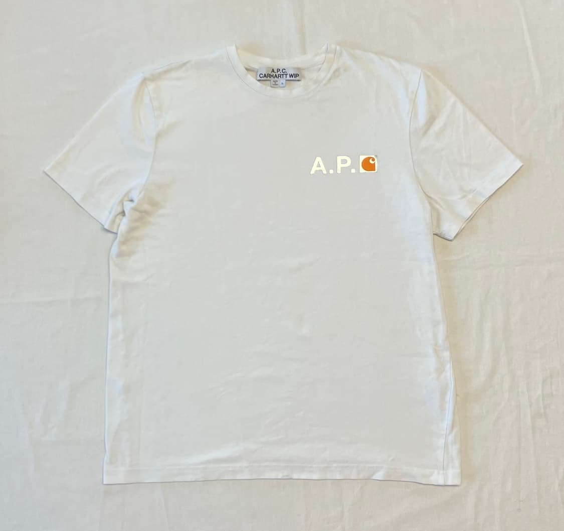 칼하트 WIP X A.P.C. 콜라보 티셔츠 화이트 상품이미지1
