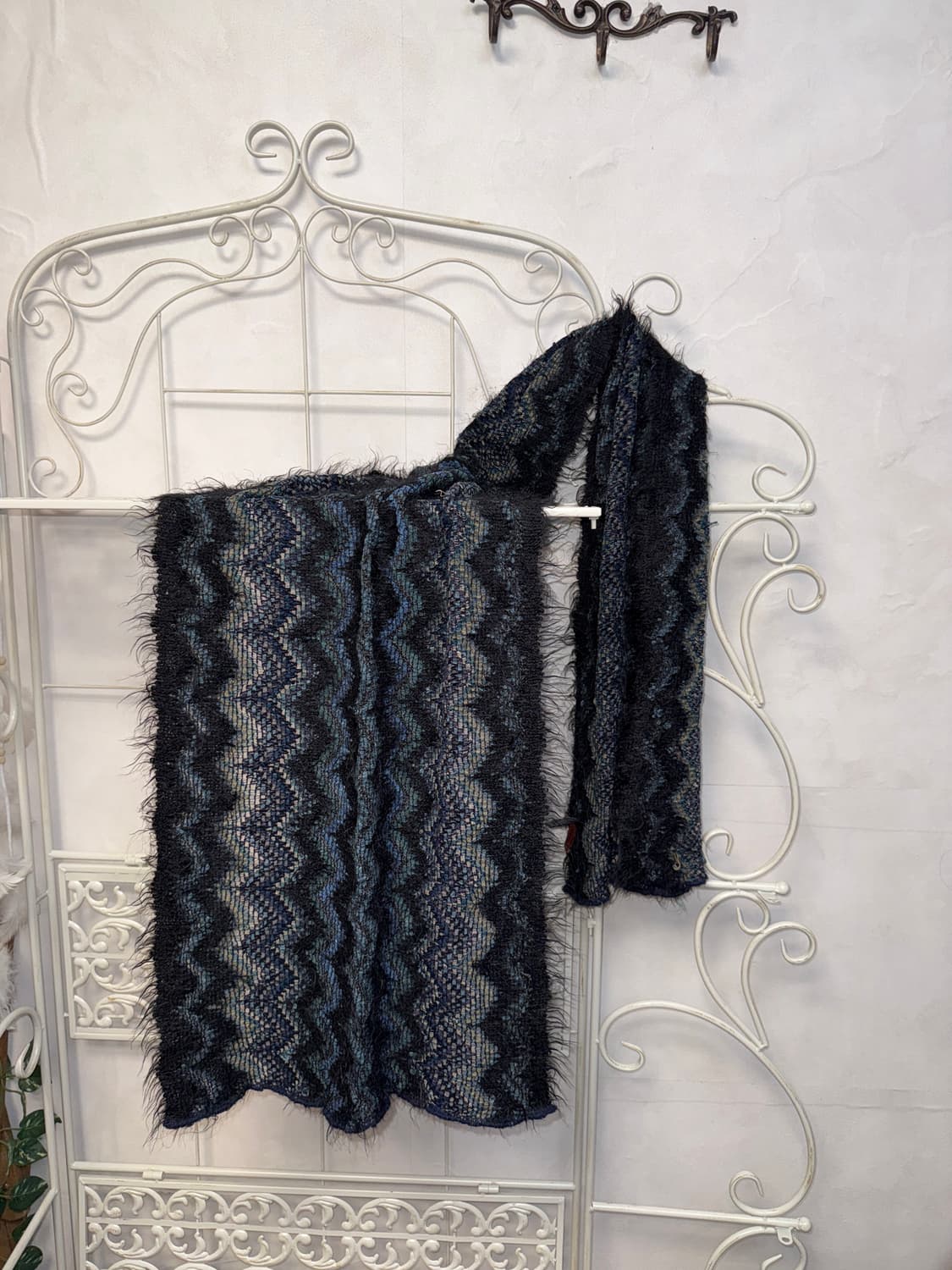 Missoni dark navy grunge fur muffler 상품이미지1