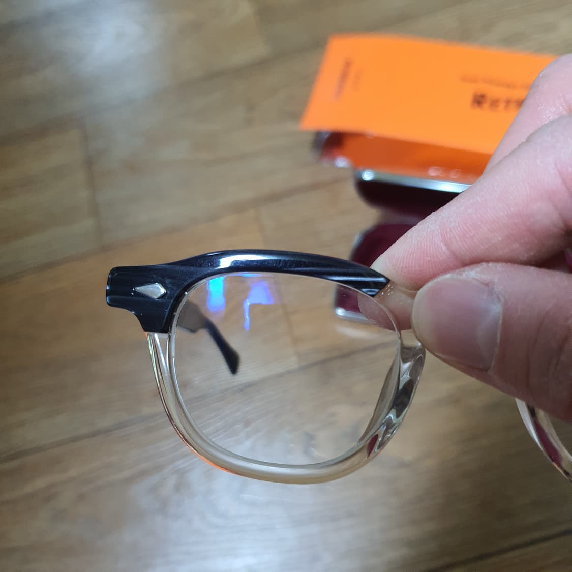 래쉬 RETROSPECT 클리프트 안경 Clift(44) 판매합니다. 상품이미지5