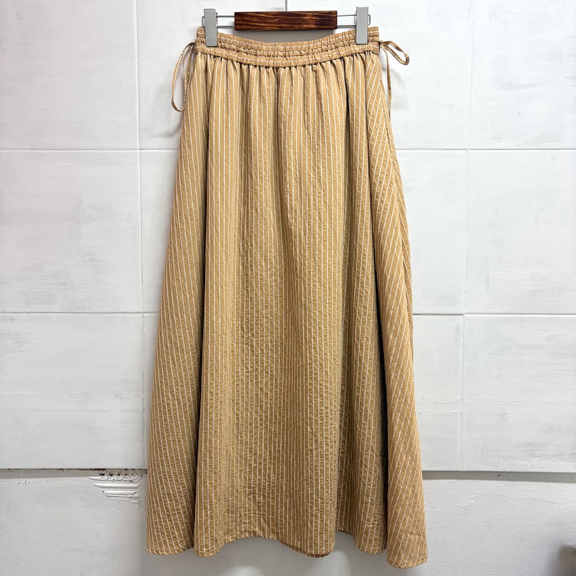 Angouleme 스트라이프 사이드 리본 롱 스커트 JPN 상품이미지3