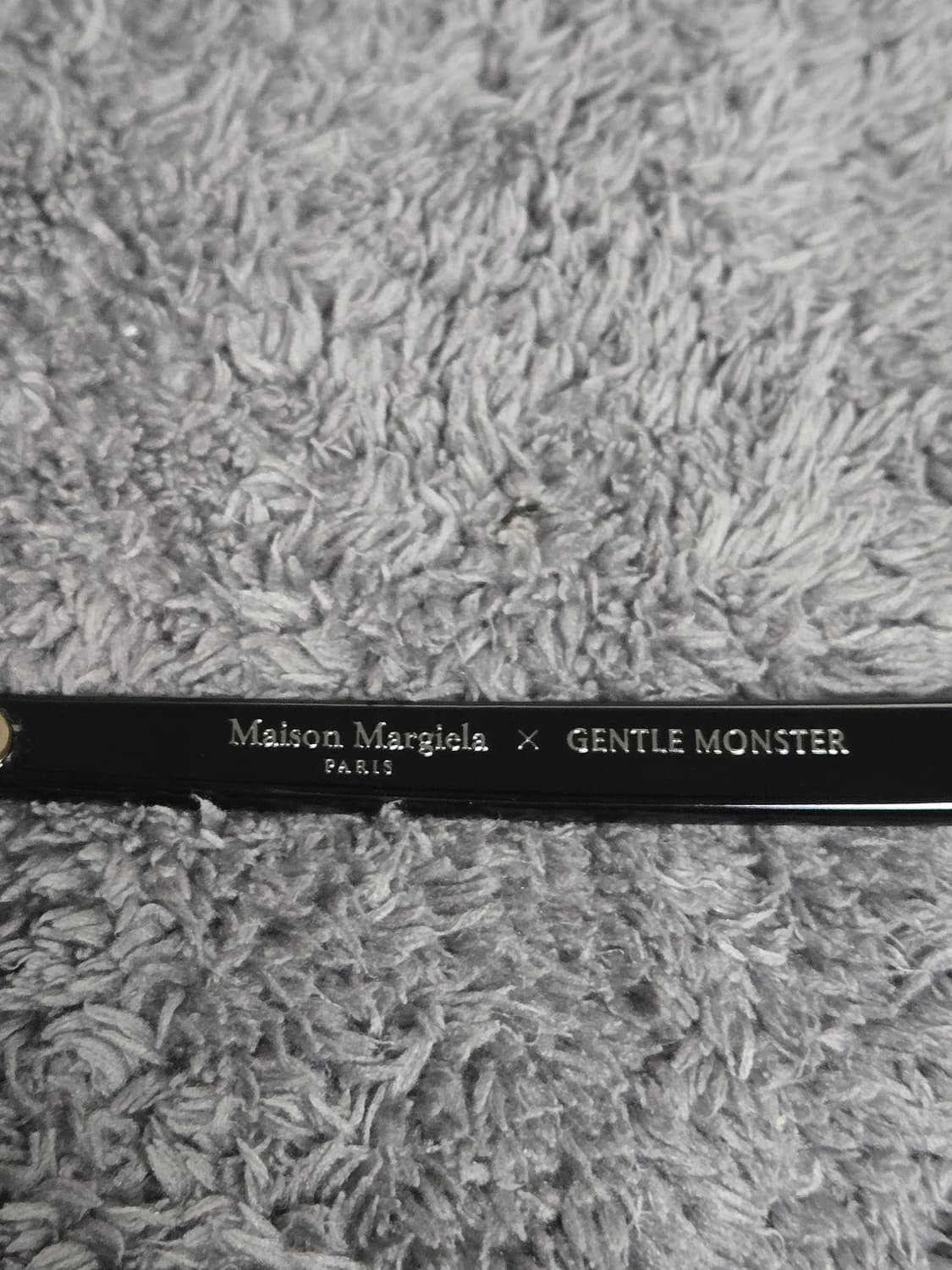 젠틀몬스터 마르지엘라 mm116 블랙 안경 상품이미지7