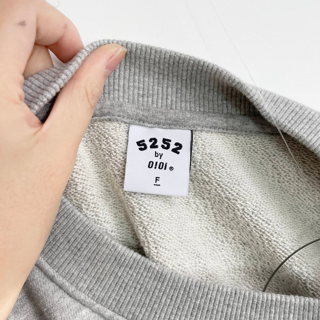 C1 OIOI 오아이오아이 맨투맨 프리사이즈 상품이미지4