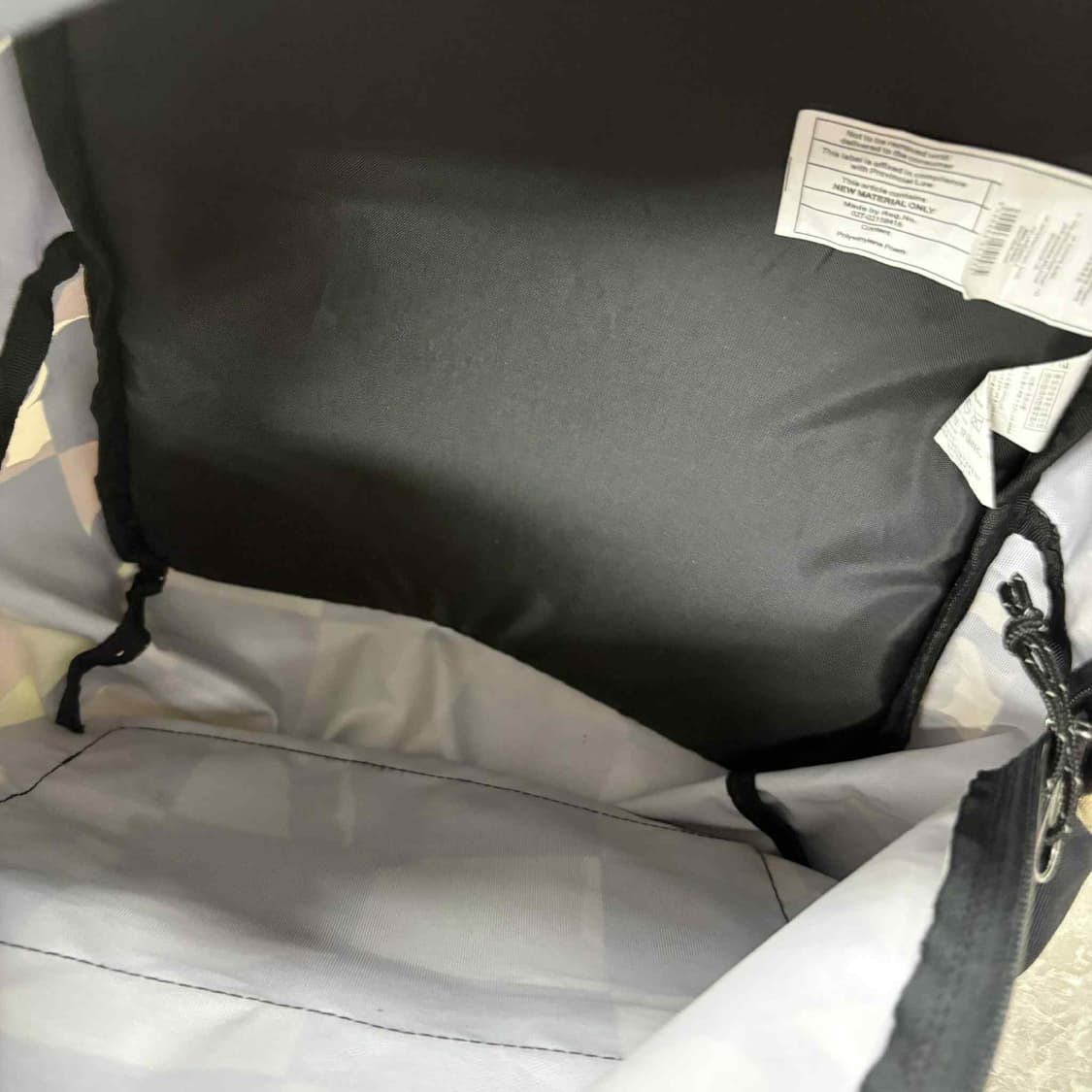 Eastpack 이스트팩 핀터깔 카모플라쥬 포켓 백팩 상품이미지4
