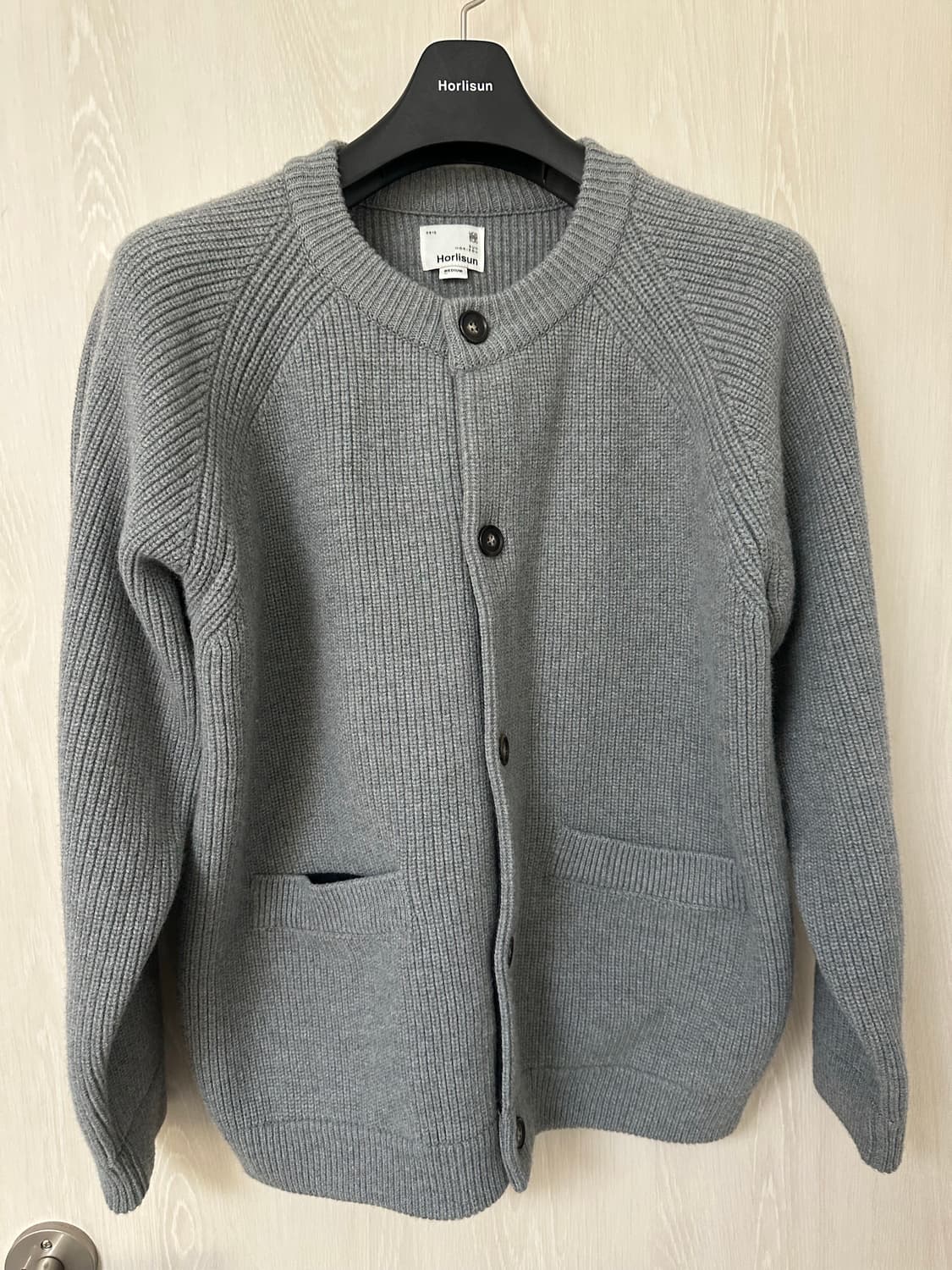 홀리선 아네트 가디건 M사이즈 판매합니다. 상품이미지1