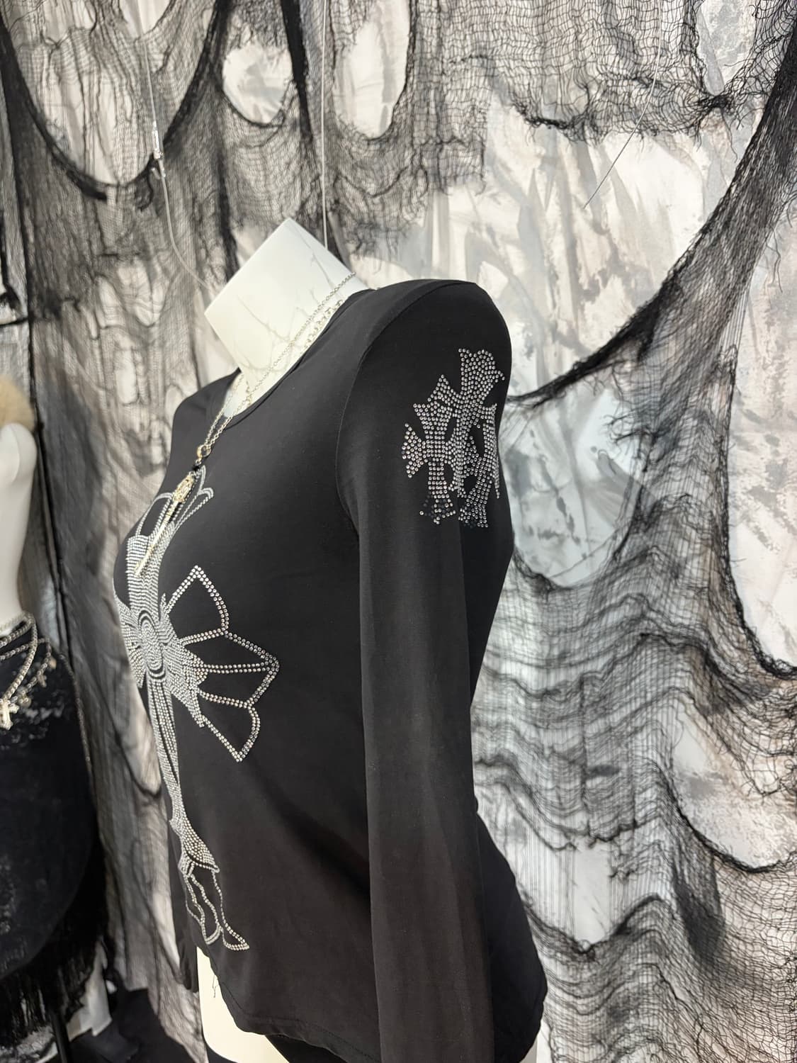 Gothic cubic cross back damage sleeve 상품이미지7