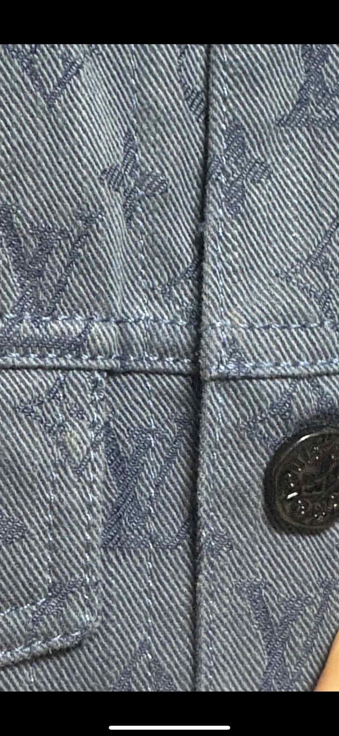 [50/백화점판/새상품급] 루이비통 모노그램 트러커 데님 자켓 상품이미지4