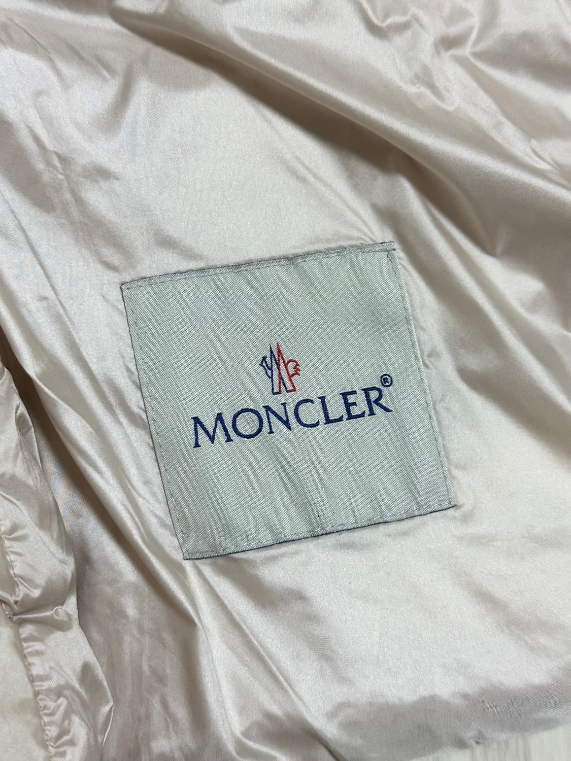 몽클레어 여성 경량패딩 상품이미지5