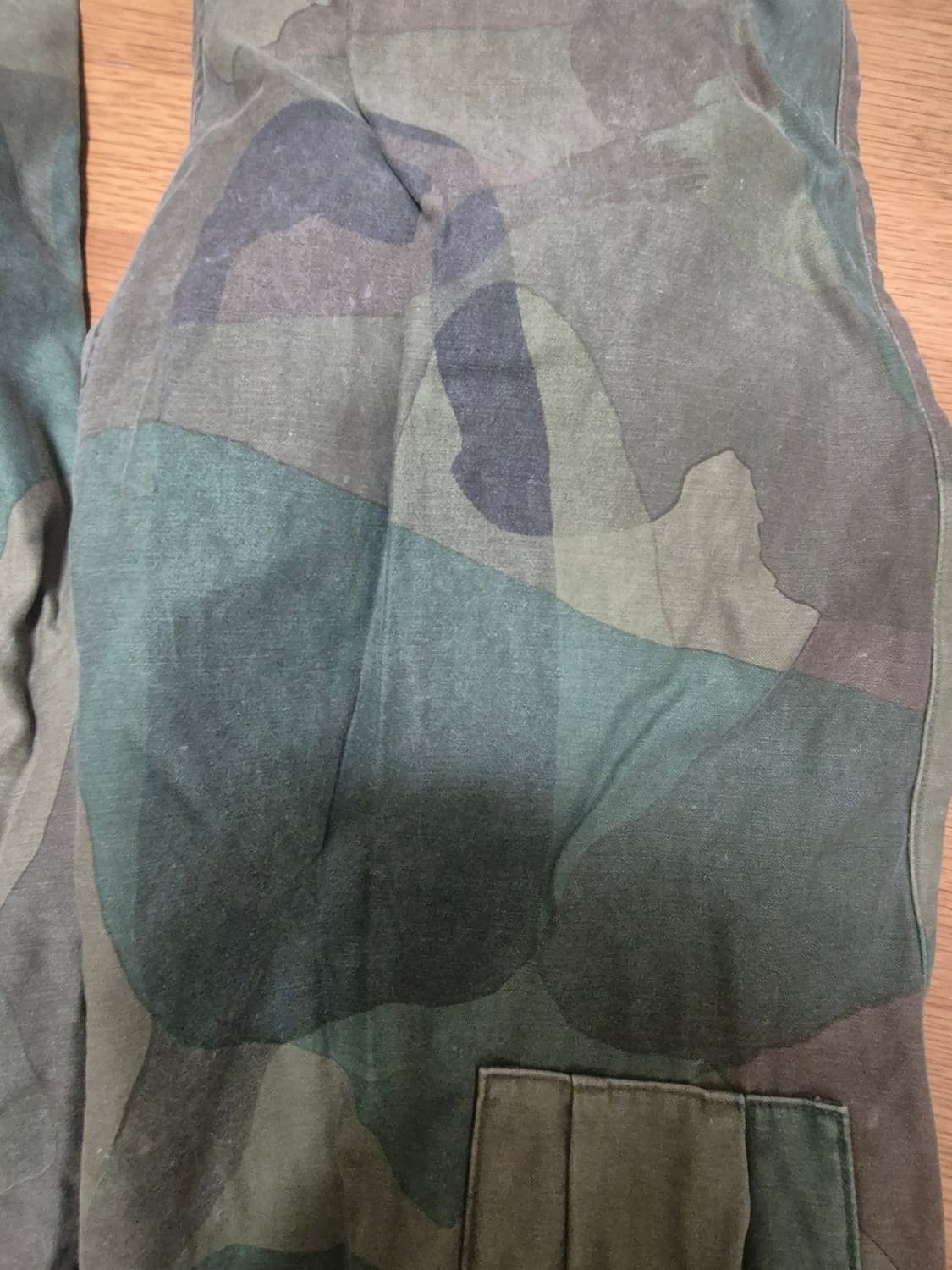 나이젤카본 카무패턴 상품이미지3