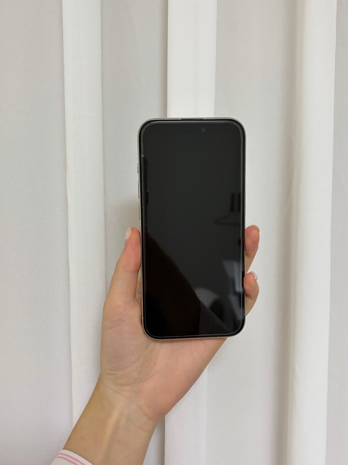 아이폰15pro 화이트티타늄 256gb 상품이미지4