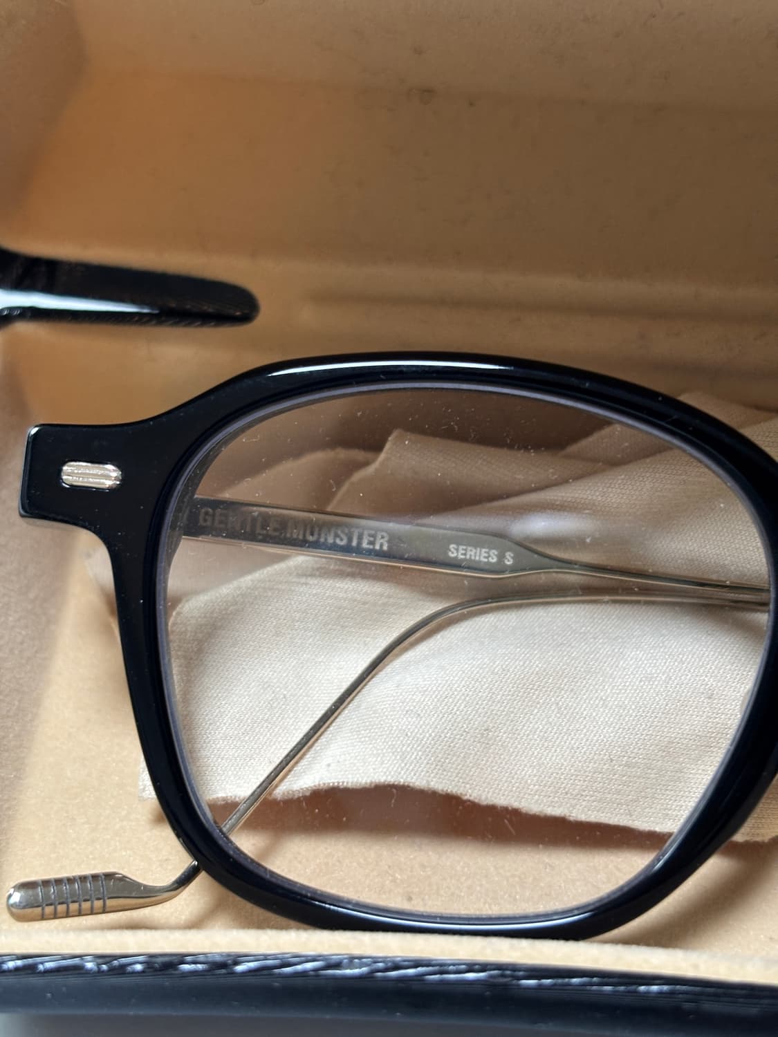 젠틀몬스터 Series S - tabie(타비) 상품이미지2