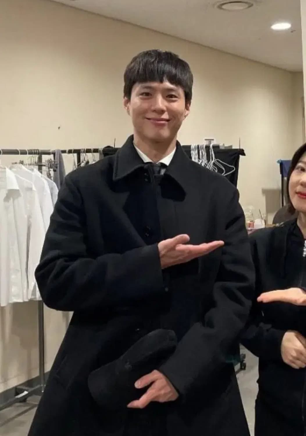 [박보검님 착용] 셀린느 23fw 캐시미어 맥코트 상품이미지2