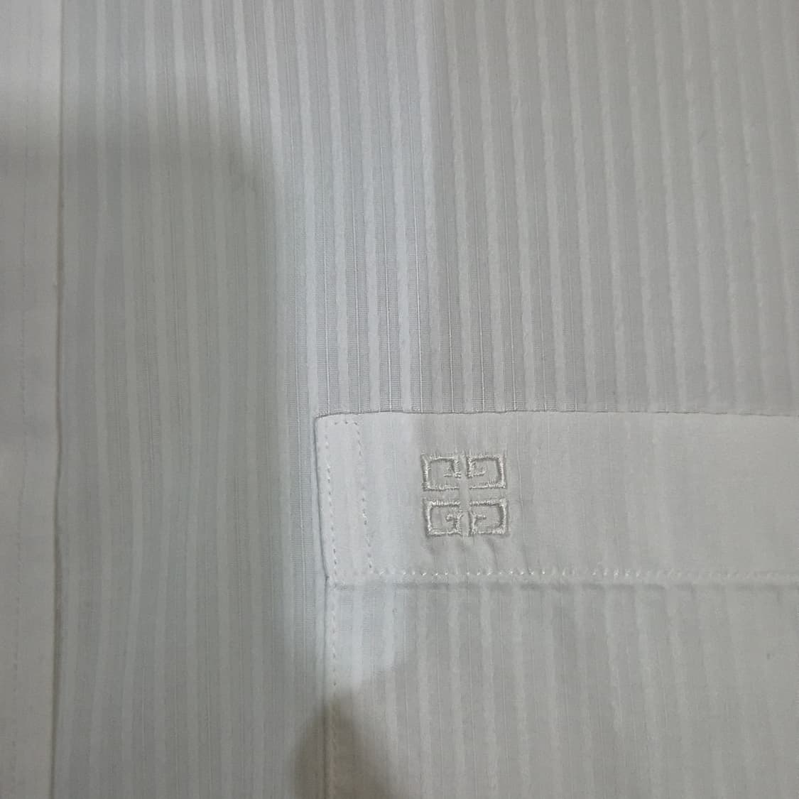 Givenchy 지방시 자수 로고 셔츠 상품이미지3