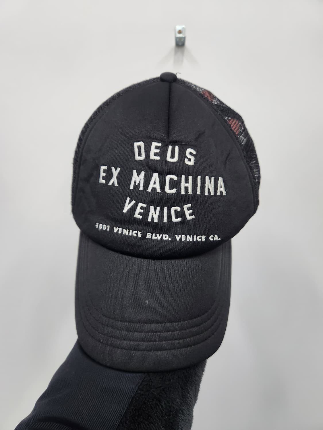 데우스 엑스마키나 매쉬캡 상품이미지1