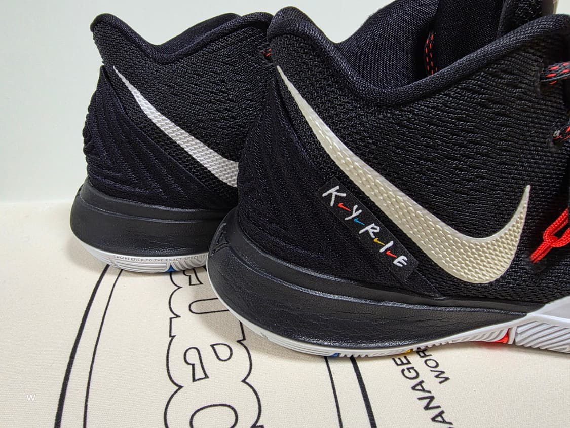 나이키 카이리 5 프렌즈 블랙 [255mm] 상품이미지9