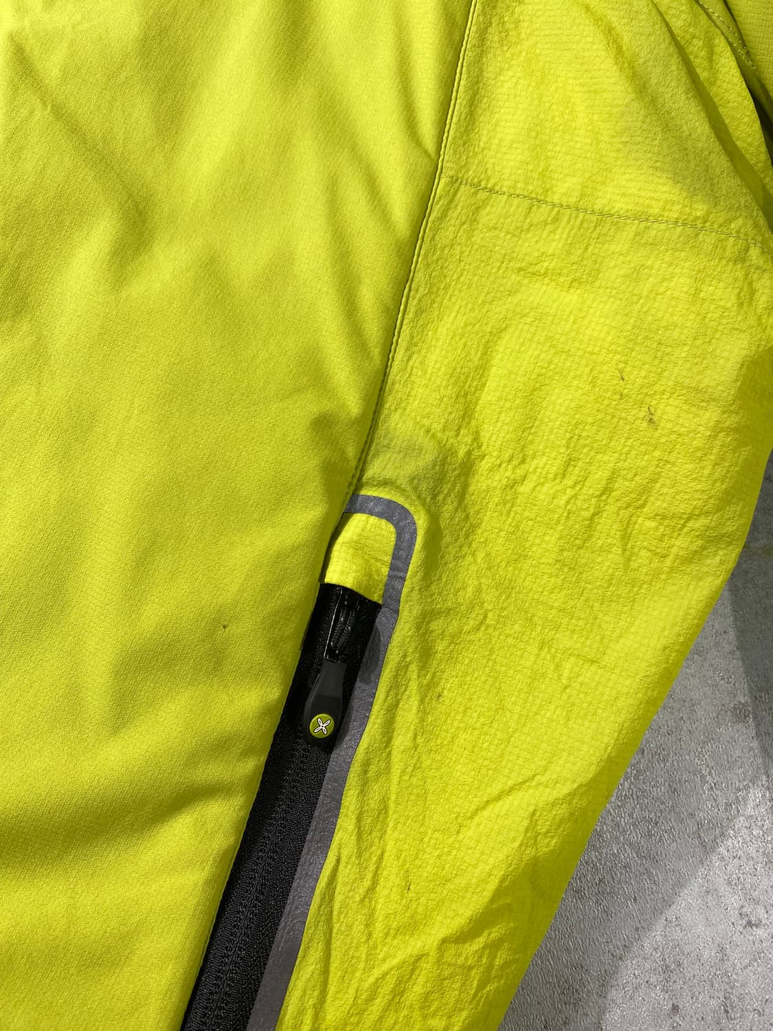 [XL] Montura 몬츄라 아웃도어 윈드자켓 상품이미지4