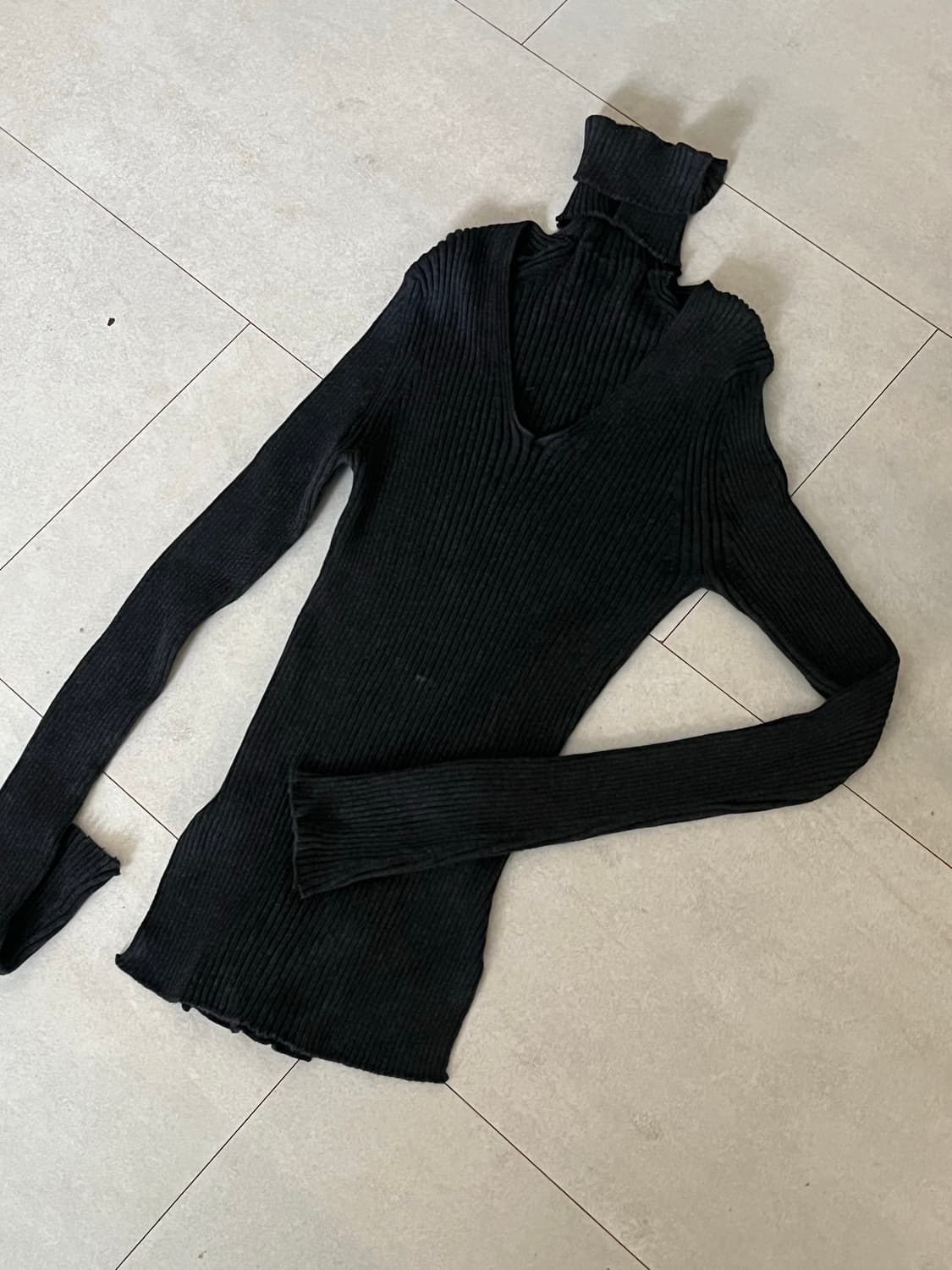 메종마레 코튼슬림 니트 차콜 34 상품이미지3