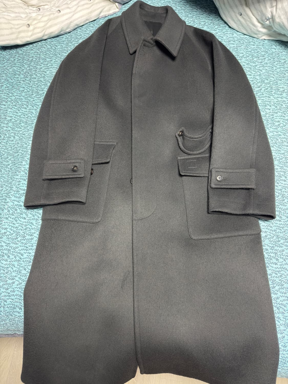 홀리선 발마칸 코트 차콜 상품이미지1