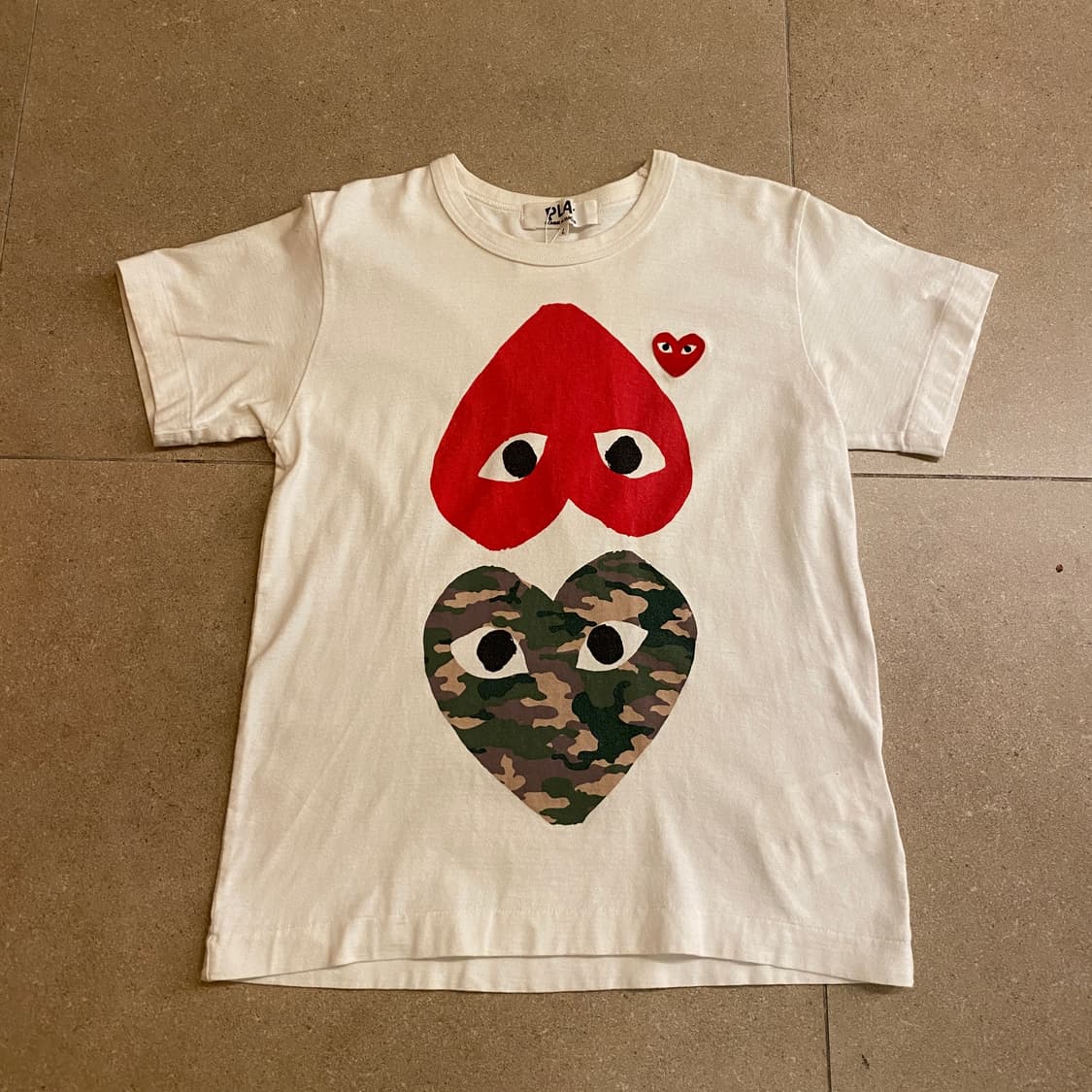 꼼데가르송 플레이 티셔츠 상품이미지1