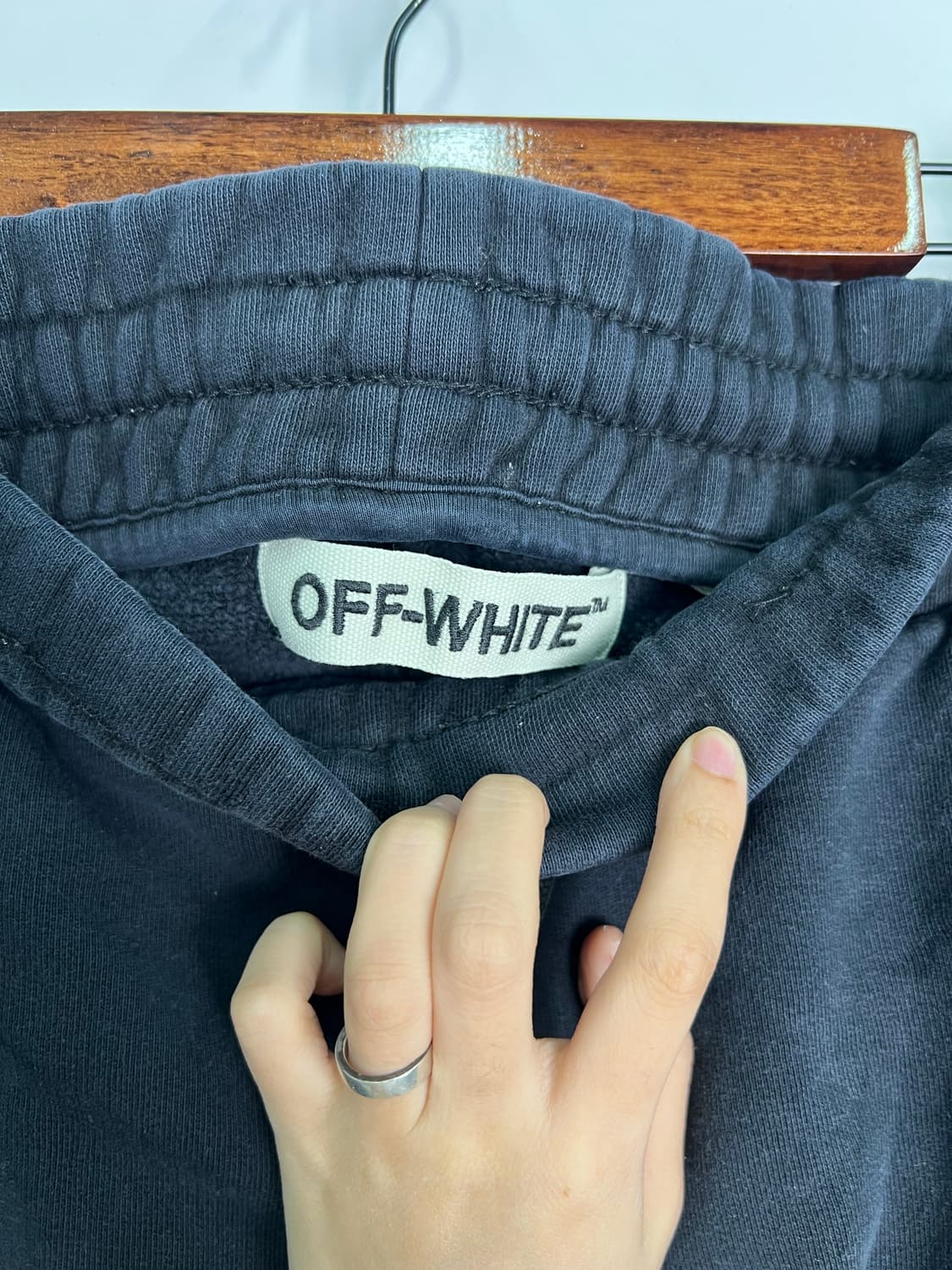 OFF-WHITE 네이비 반바지 상품이미지2