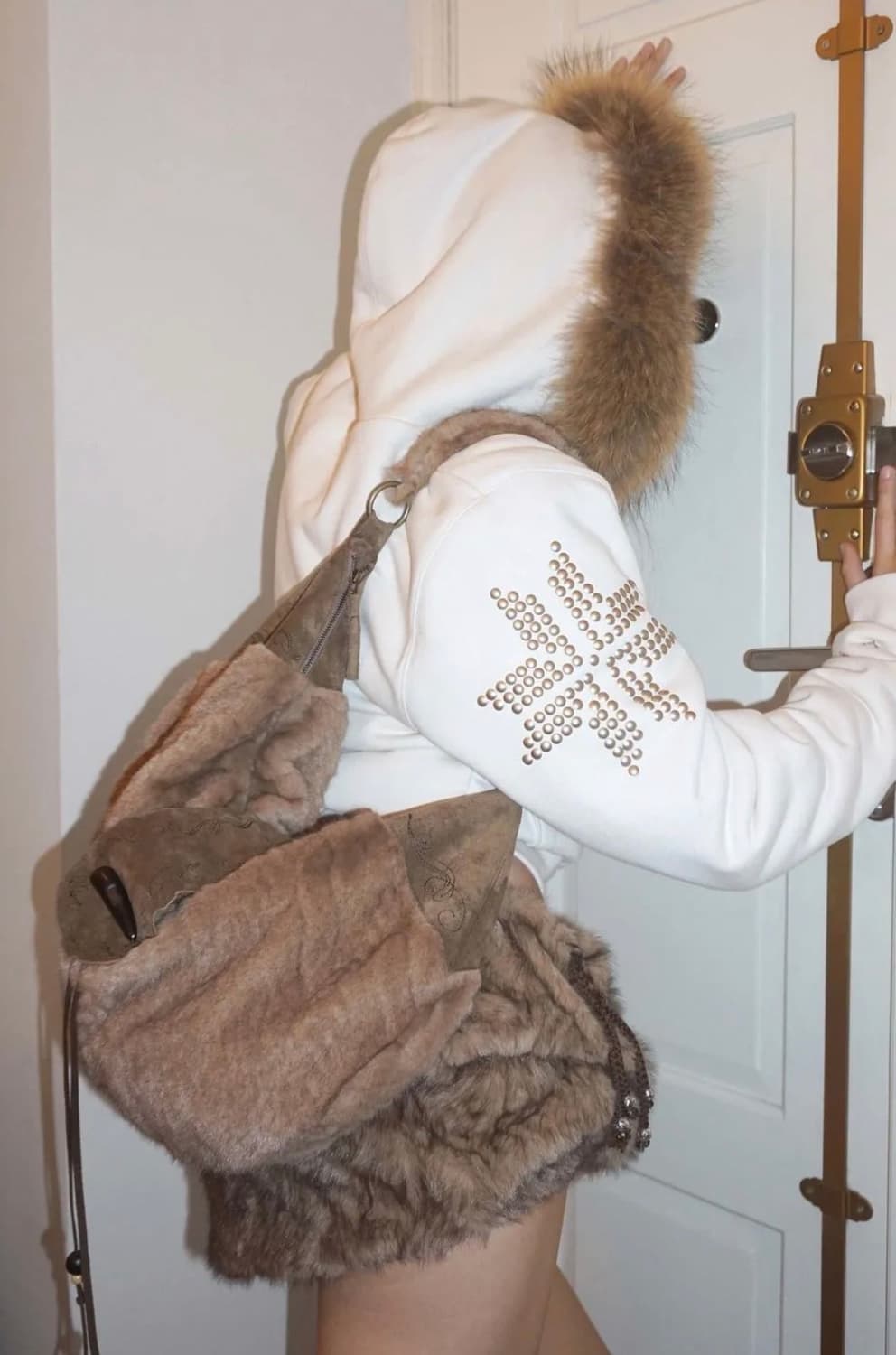 Horseshoe Fur Bag Brown 상품이미지2