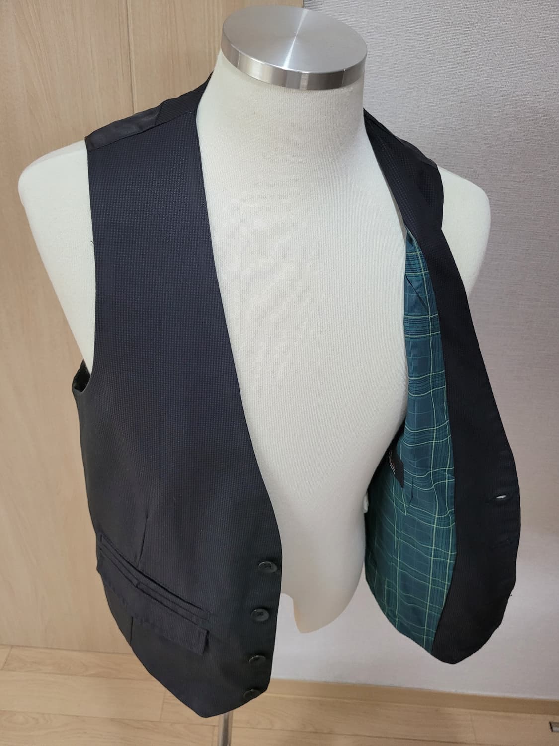 자라 ZARAMAN V넥 4버튼 조끼 100 블랙 상품이미지6