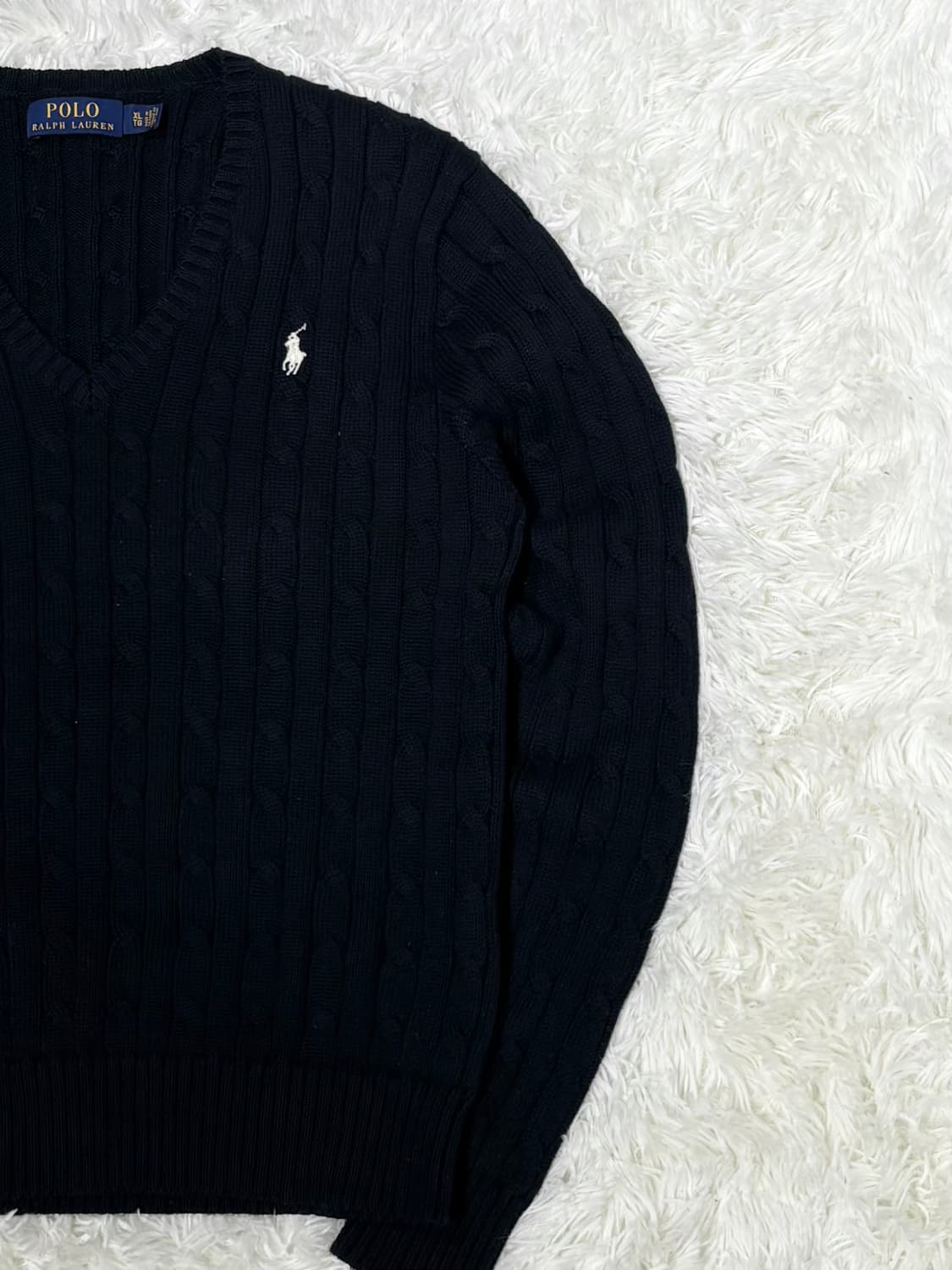 폴로랄프로렌 블랙 포니 케이블 브이넥 니트 상품이미지5
