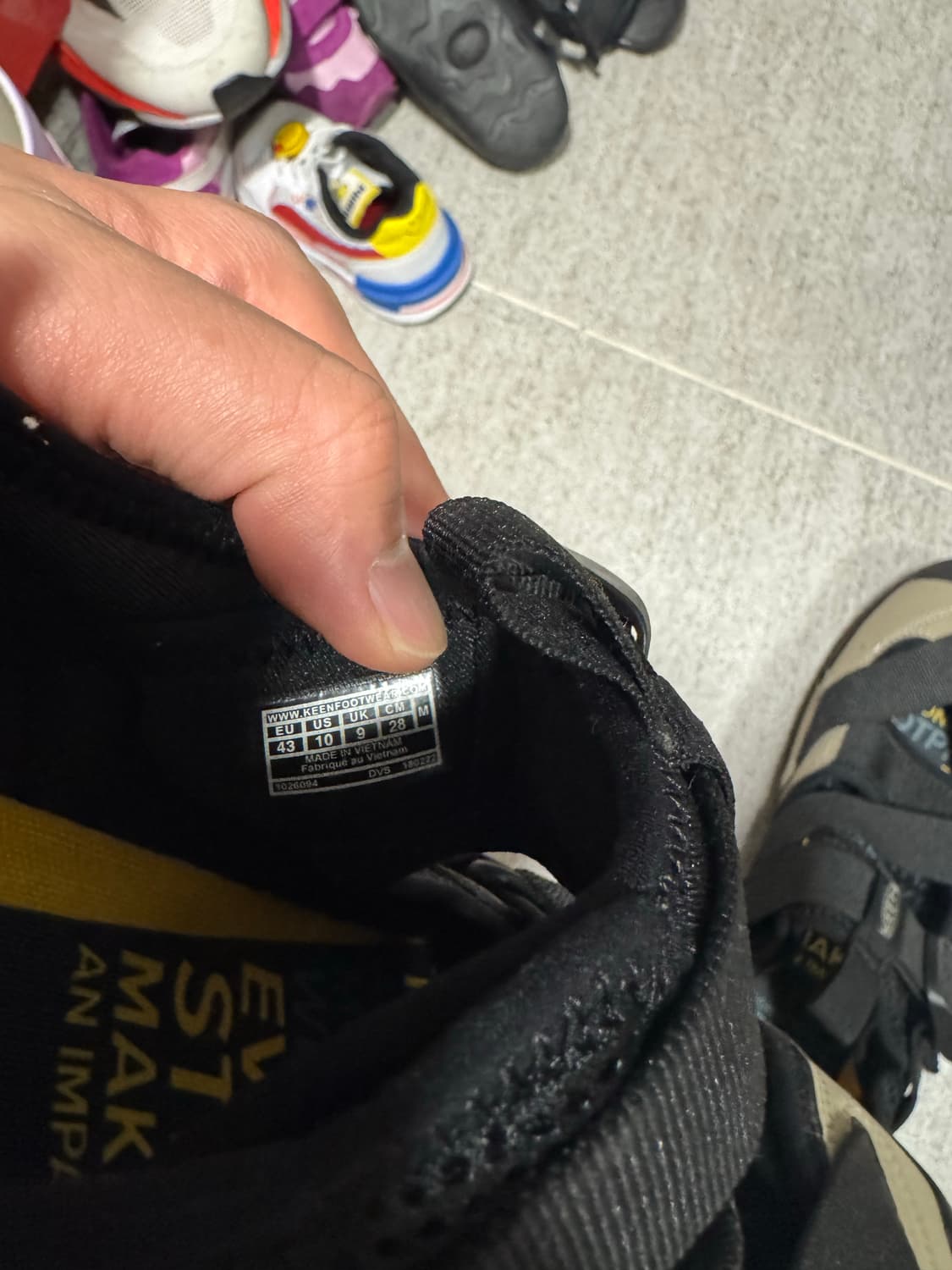 keen 제라포트 트레일 샌들 280mm 상품이미지5