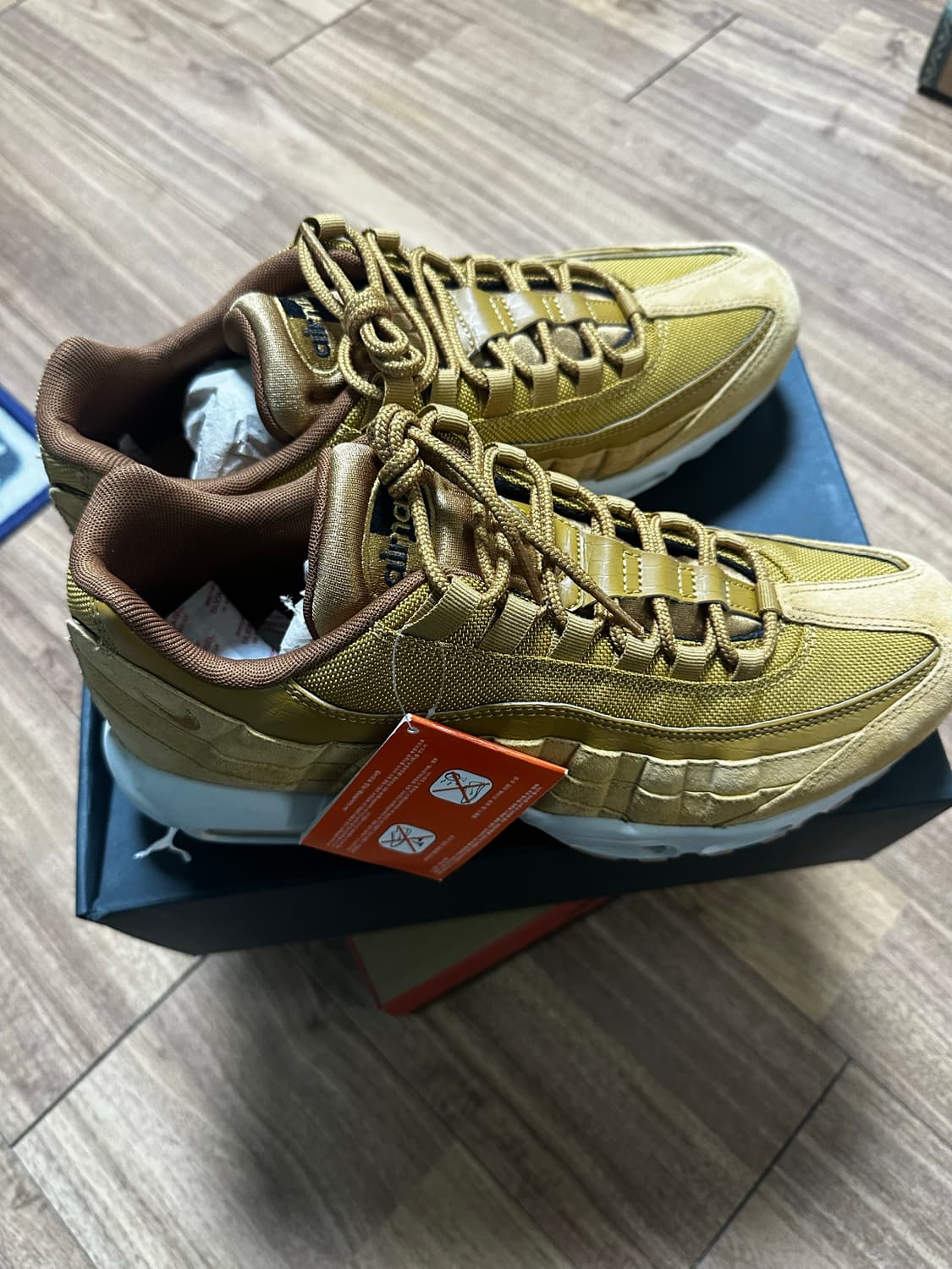 나이키 에어맥스 95 SE Wheat 새상품 상품이미지1