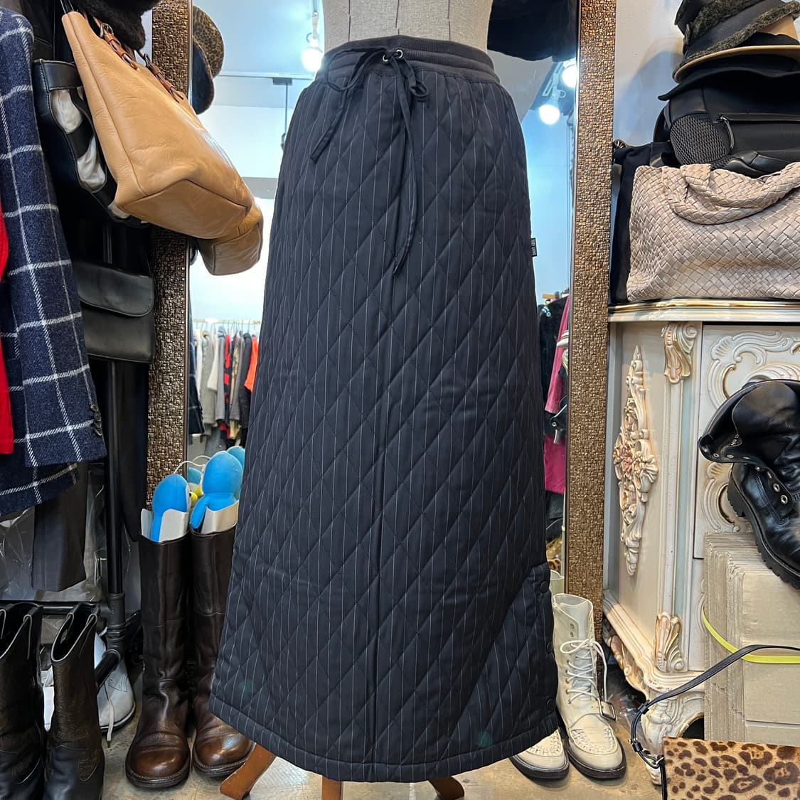 Comme ca 퀼팅 롱 스커트 상품이미지5