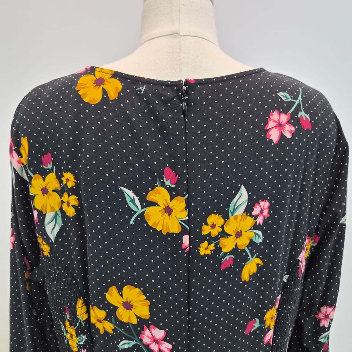 Old Navy 블랙 플라워 도트 플레어 미디원피스 상품이미지8